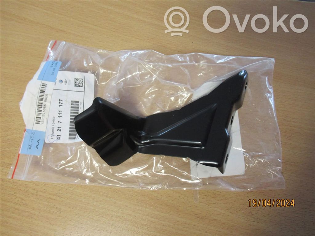 Front splash guards bracket   41217111177