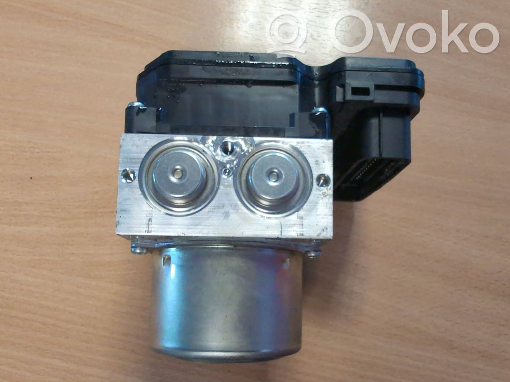 Toyota bZ4X ABS-pumppu 