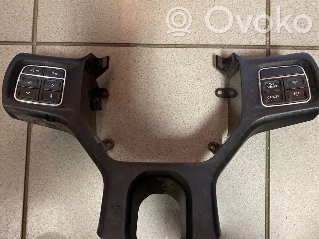 Dodge PickUp RAM SRT-10 Rivestimento del volante 