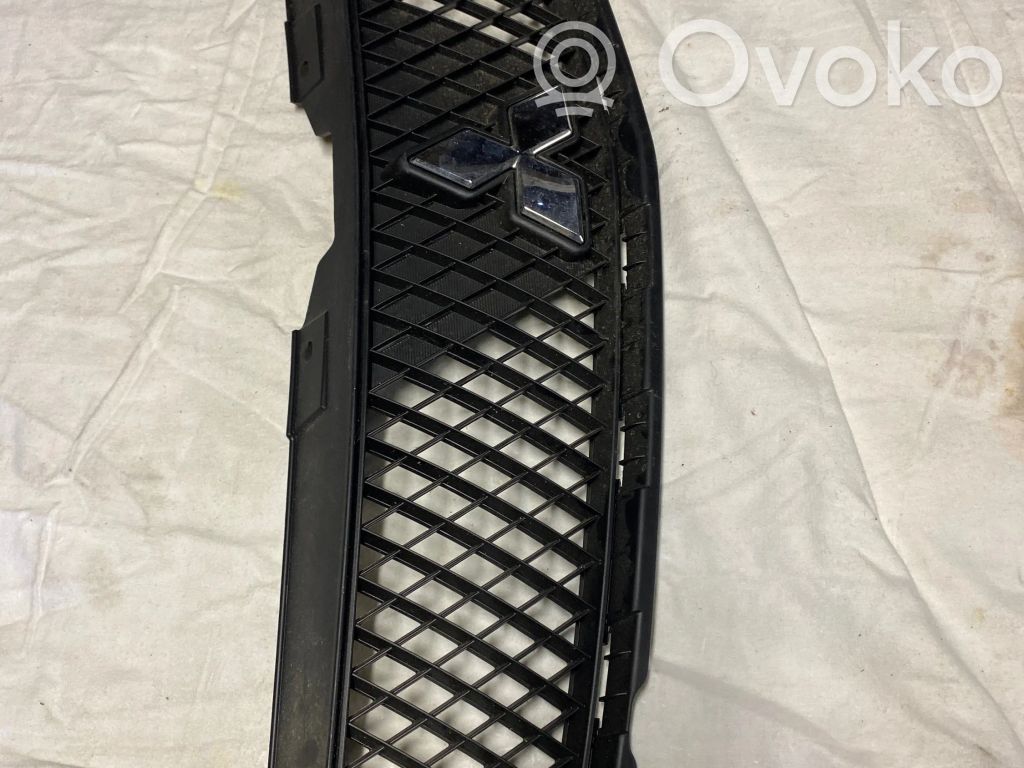 Maskownica / Grill / Atrapa górna chłodnicy   7450A474,6508,7450A450
