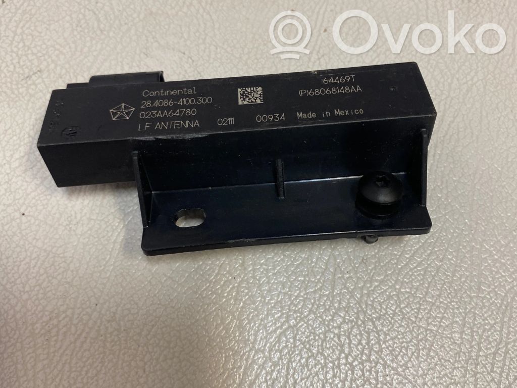 Antenos stiprintuvas   68068148AA,2840864100300