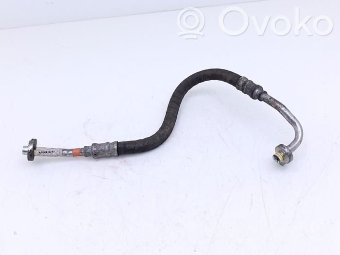Volvo C70 Ilmastointilaitteen putki (A/C) 