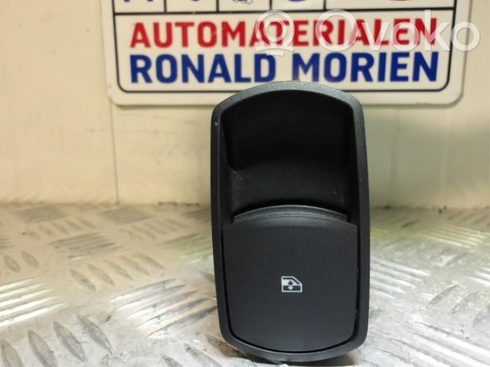 Electric window control switch   13430018,13430018