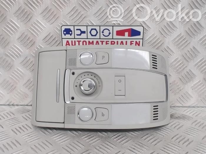 Audi A6 S6 C6 4F Front seat light 