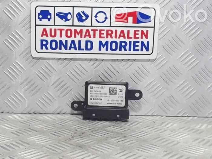 Opel Corsa E Parking PDC control unit/module 