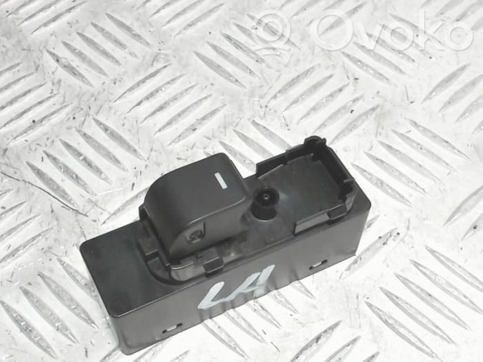 Mazda 6 Electric window control switch 