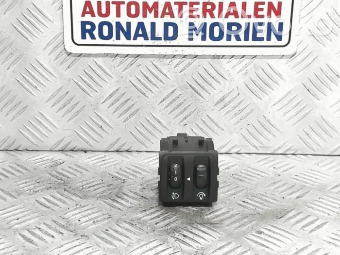 Renault Twingo II Panel lighting control switch 