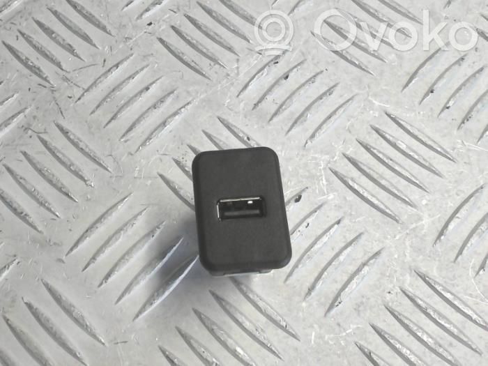 Opel Adam Steuergerät USB 