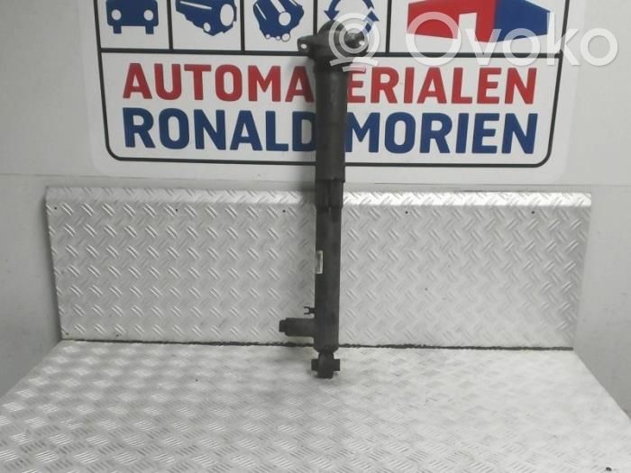 Volkswagen Golf VII Amortyzator tylny 