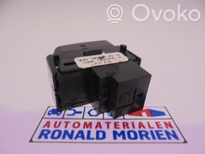 Central locking switch button   3D0962125B