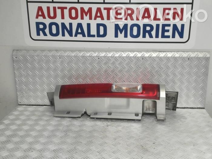 Opel Vivaro Rear/tail lights 