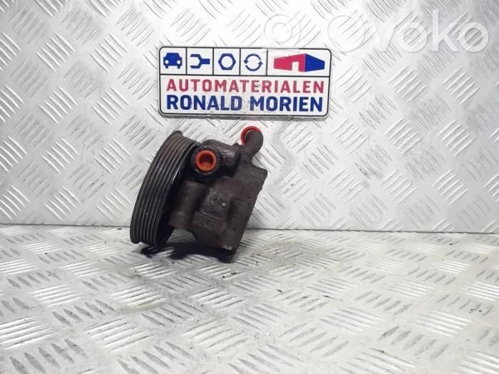 Ford Ka Ohjaustehostimen pumppu 
