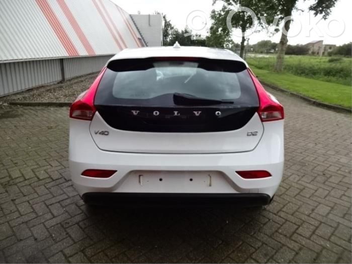 Volvo V40 Tailgate/trunk/boot lid 