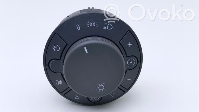 Opel Corsa D Light switch 