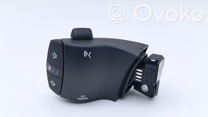 Renault Koleos I Steering wheel buttons/switches 