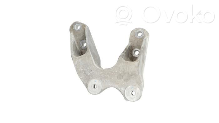Engine mount bracket   95174571,95174571