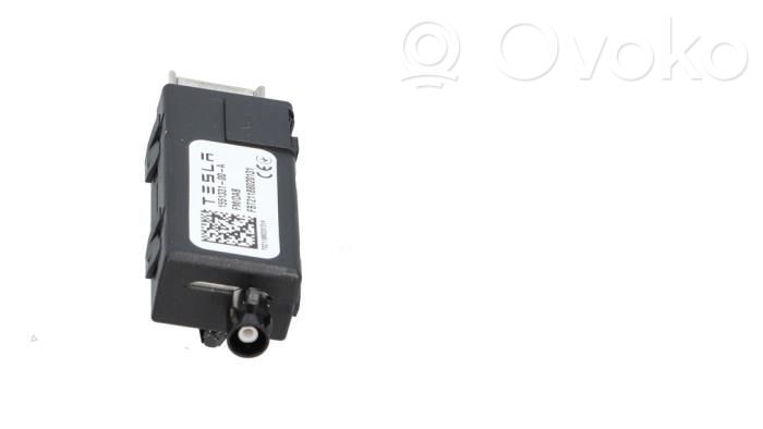 Tesla Model Y Radio antena 