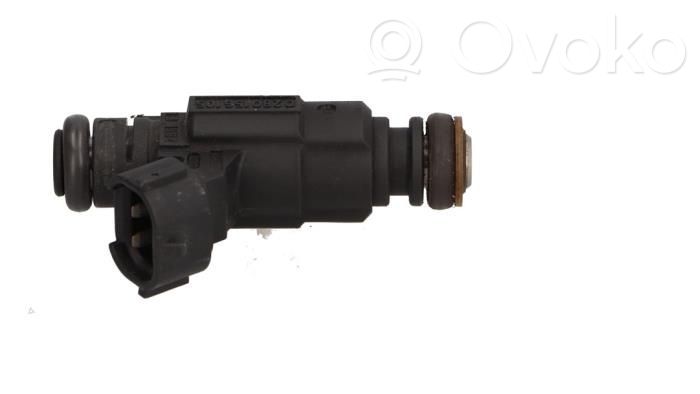 Inyector de combustible   079133551A