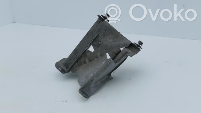 Renault Clio IV Alte piese compartiment motor 