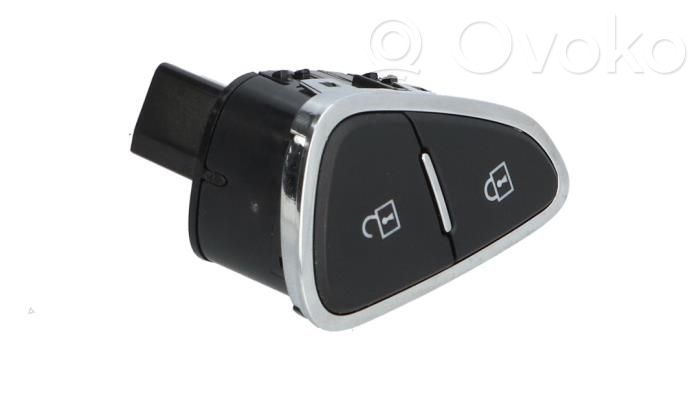 Opel Corsa E Central locking switch button 