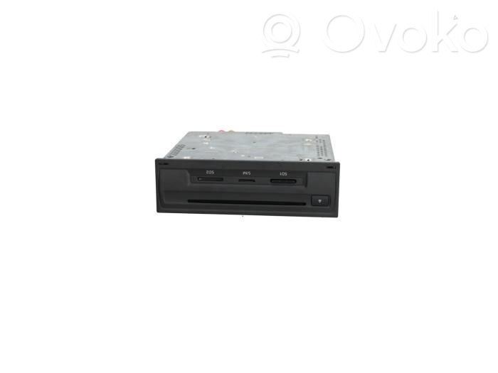 Audi Q2 - Radio/CD/DVD/GPS head unit 