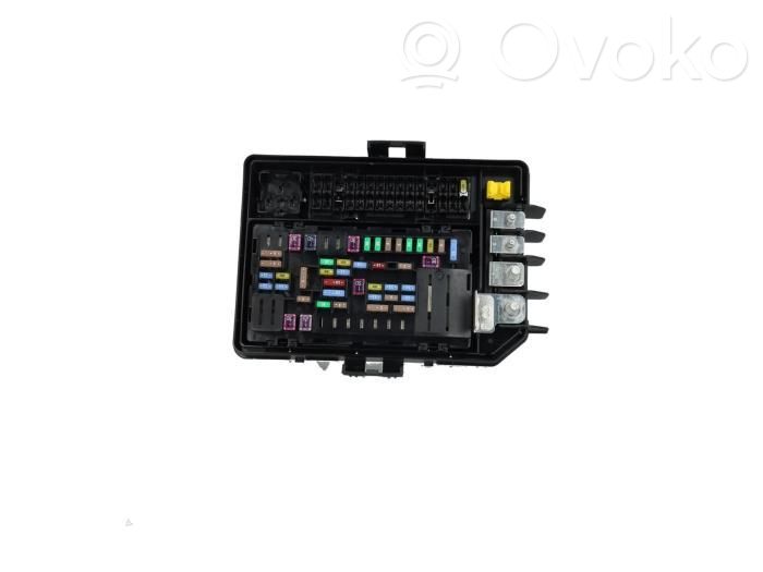 MG MG4 ev Set cutie siguranțe 