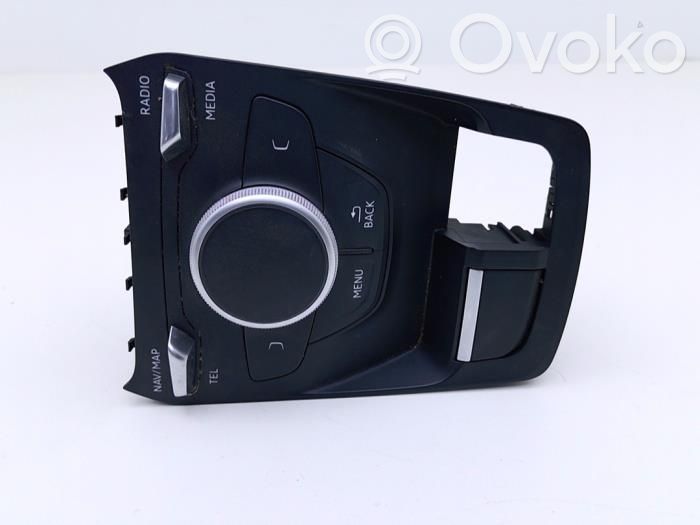 Audi Q2 - Radio/CD/DVD/GPS head unit 