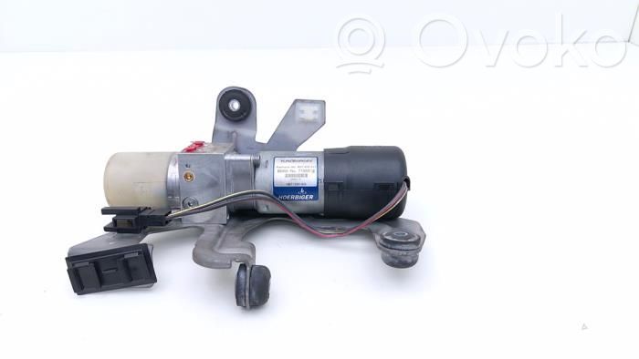 Mini One - Cooper R57 Convertible roof hydraulic pump 