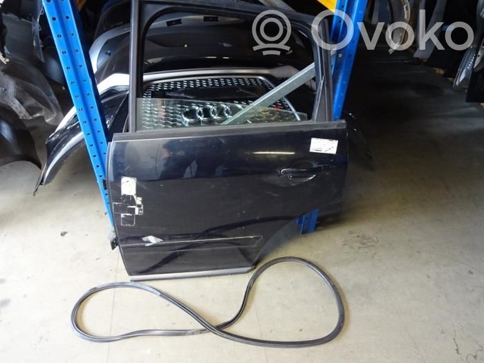 Puerta trasera   8Z0833051,8Z0833051