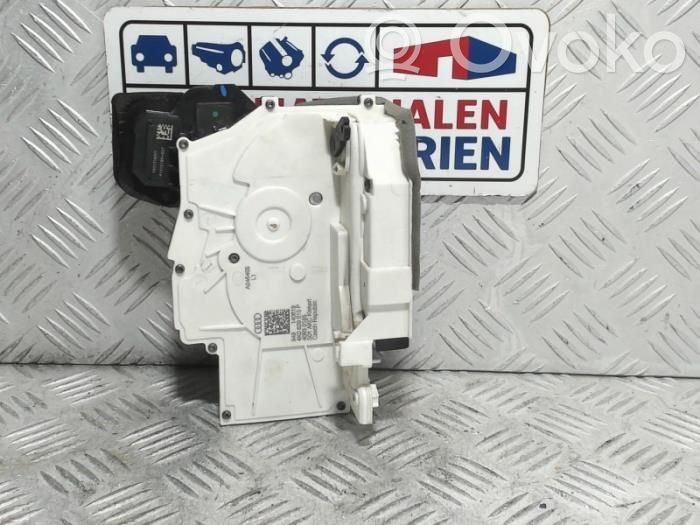 Audi e-tron Galinių durų spyna 