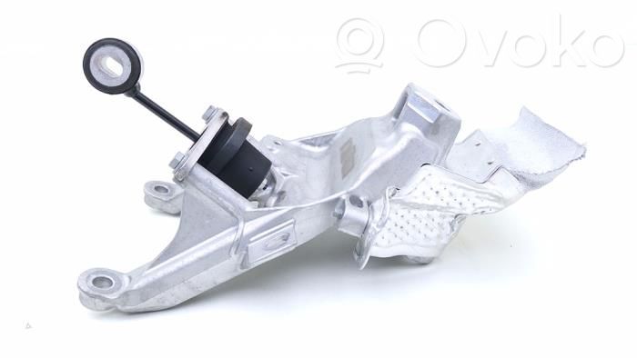 Engine mount bracket   4M0199308BQ,4M0199308BQ