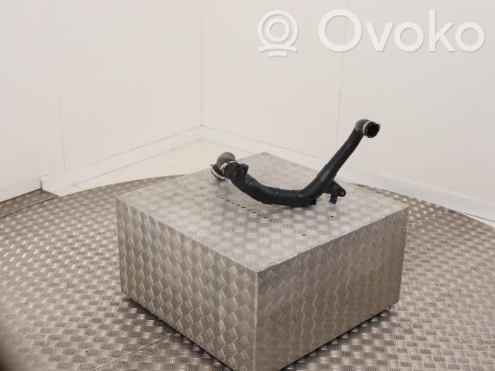 Audi Q3 F3 Tubo flessibile intercooler 