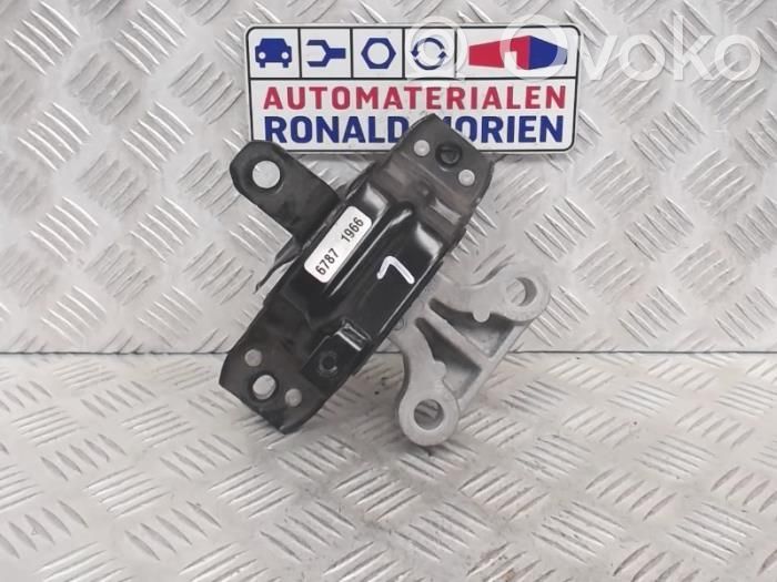 Opel Karl Engine mount bracket 