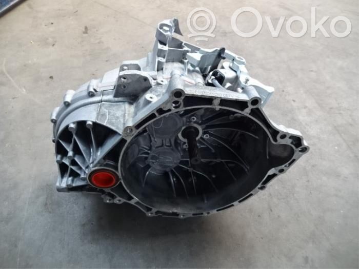 Ford Mondeo MK V Cutie viteze manuală cu 5 trepte 