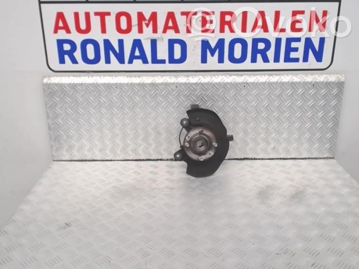 Opel Karl Fuso a snodo con mozzo ruota anteriore 