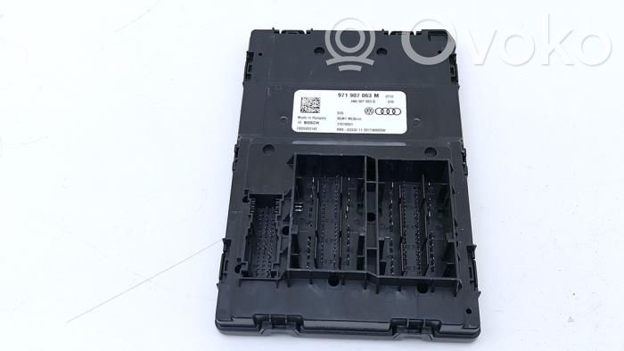 Porsche Cayenne (9Y0 9Y3) Central body control module 