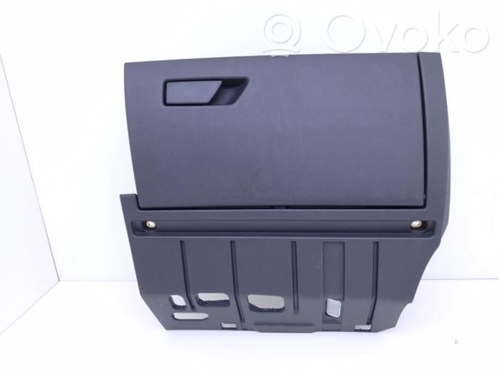 Audi A3 8Y Juego guantera 