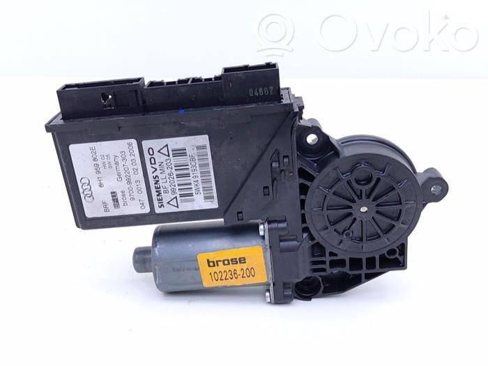 Audi A4 S4 B7 8E 8H Rear door window regulator motor 