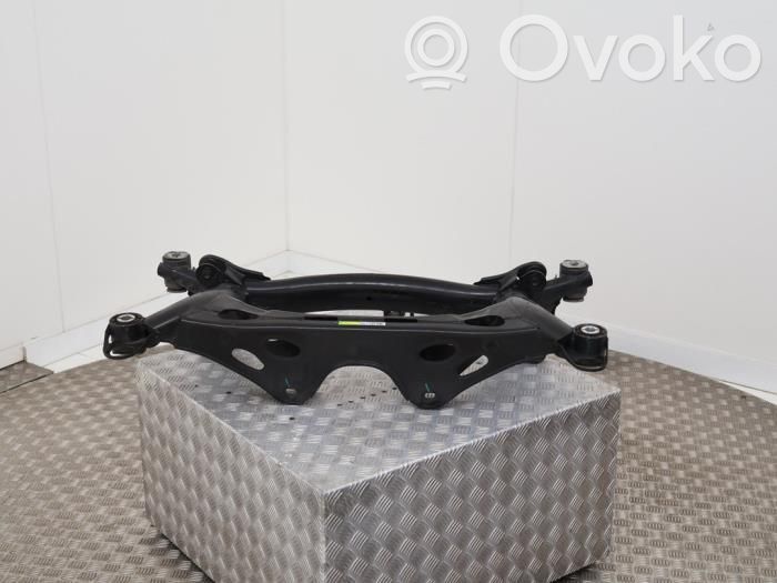 Lynk & co 01 Achsträger vorne 
