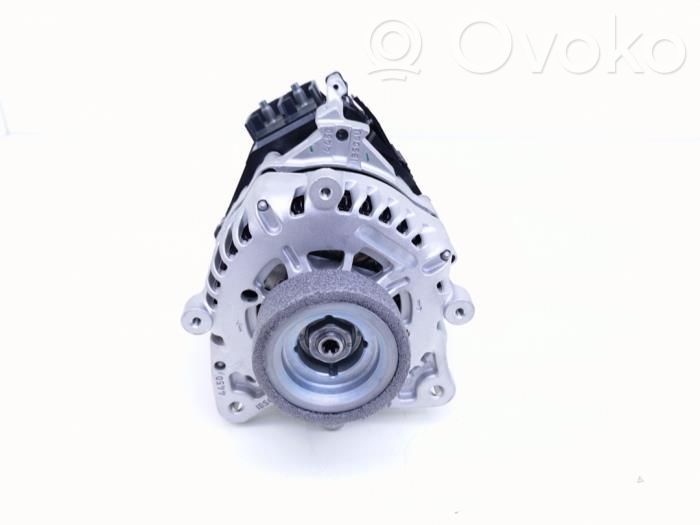 Volkswagen Golf VIII Altra parte del vano motore 