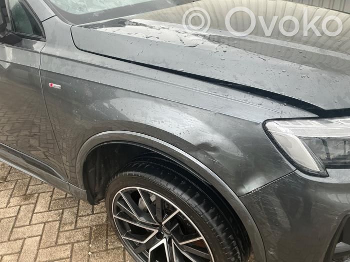 Audi Q7 4M Guardabarro 