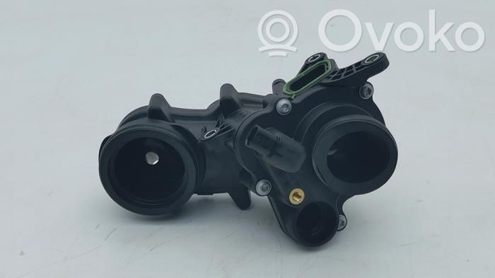 Volkswagen Amarok Termostaatin kotelo 