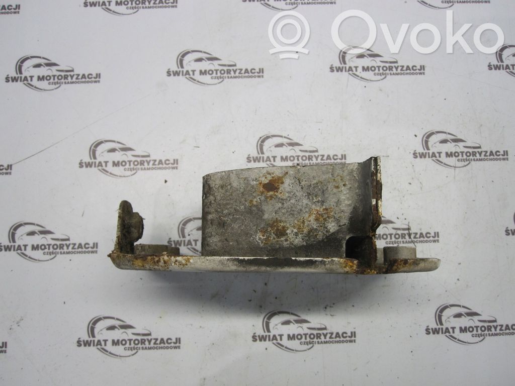 Base (soporte)   1K0804181B,181UK