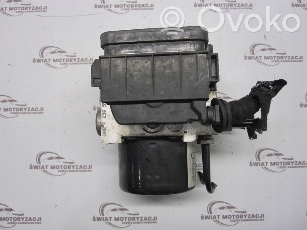 Opel Astra J ABS Pump 