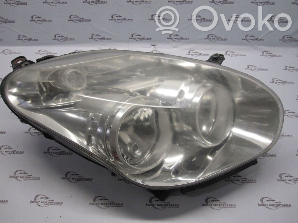 Opel Combo D Headlight/headlamp 
