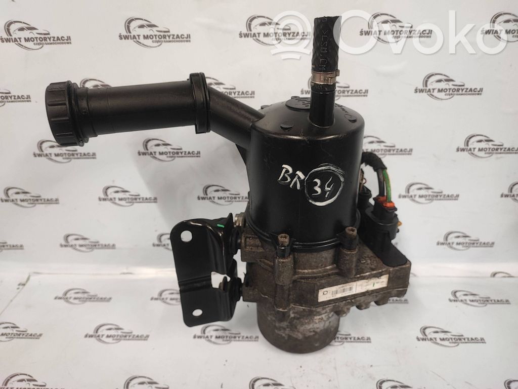 Citroen C4 I Ohjaustehostimen pumppu 