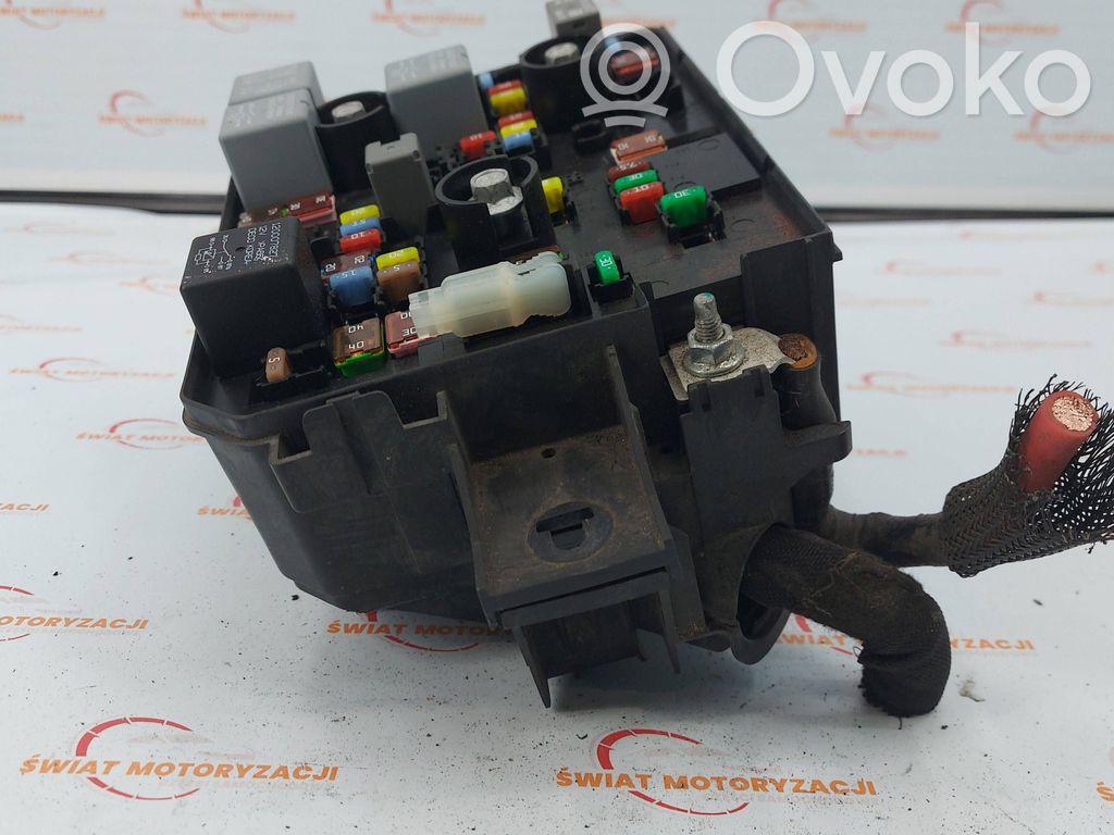Opel Corsa E Fuse module 