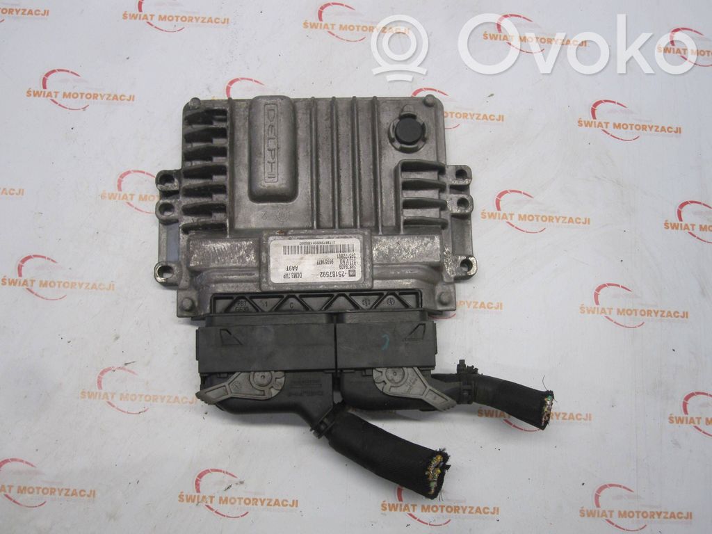Chevrolet Captiva Engine control unit/module 