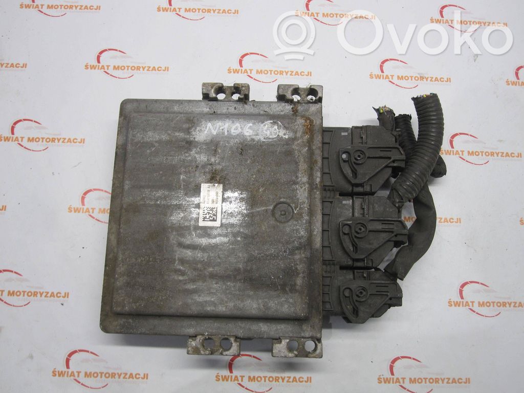 Nissan Juke I F15 Engine control unit/module 