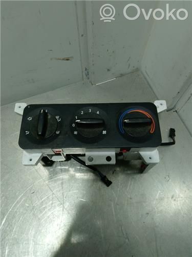 Interruptor del aire acondicionado (A/C)